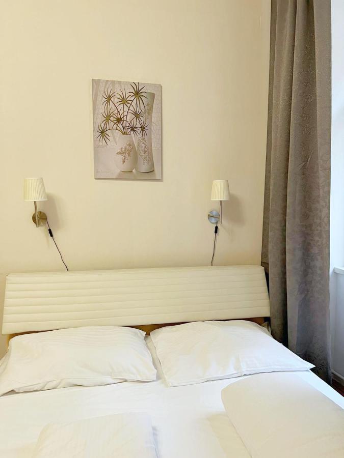 Modern Apartment Krakovska Praha Bagian luar foto