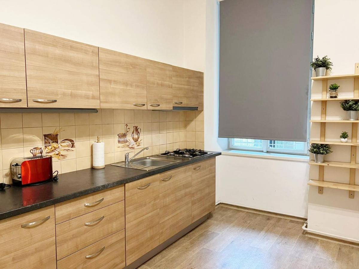 Modern Apartment Krakovska Praha Bagian luar foto